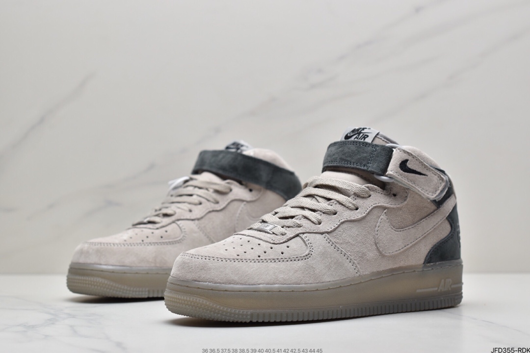 170 Reigning Champ x Nike Air Force 1 High ’07空军一号高帮运动休闲板鞋 807618-200