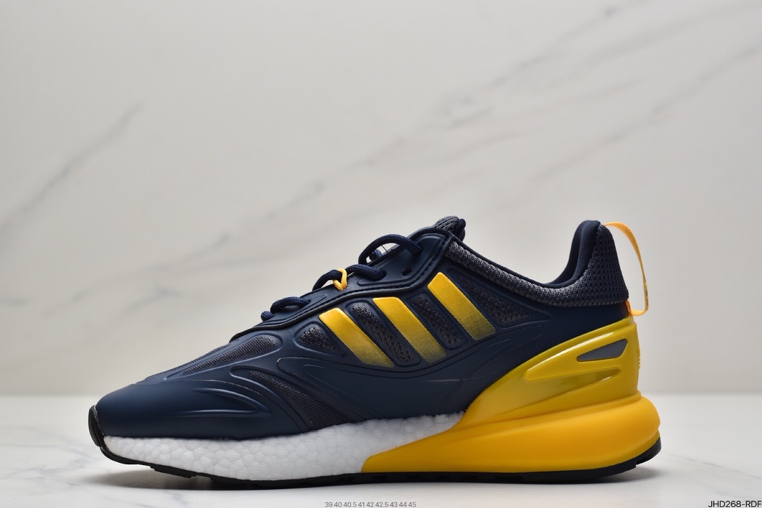 190 阿迪达斯AD Originals ZX 2K Boost 2.0采用科技风设计GZ8283