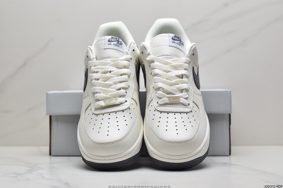 180 耐克Nike Air Force 1 Low 空军一号低帮休闲板鞋 DH2477