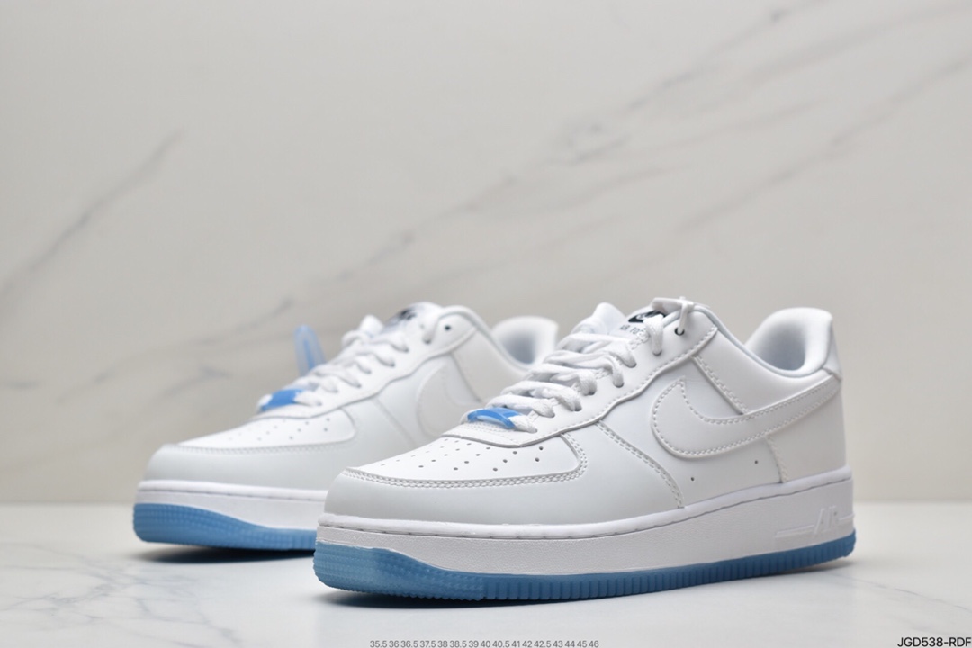 180 耐克Nike Wmns Air Force 1 ’07 Low”UV White/University Blue Pack”空军一号经典低帮百搭休闲运动板鞋DA8301-100