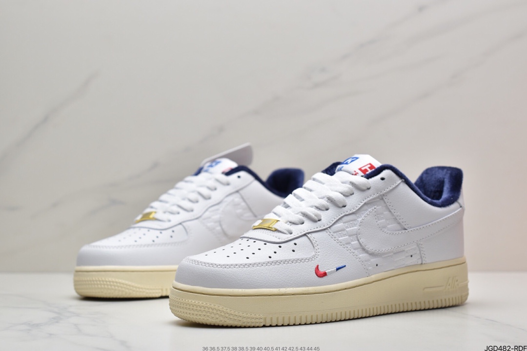 180 耐克Air Force 1’07 KITH 空军一号法国限定配色 CZ7927-100
