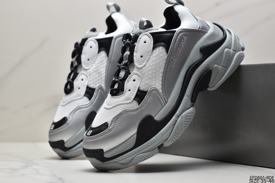 500 巴黎世家Balenciaga Triple S Clear Sole Sneaker”Pink/Brush”时装球鞋524039 W3CN3 5000