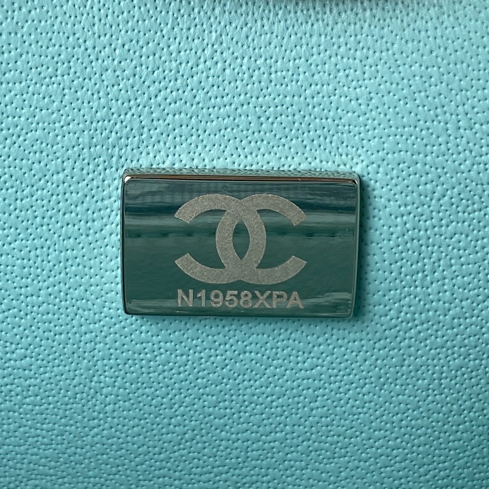 aa.jpg
