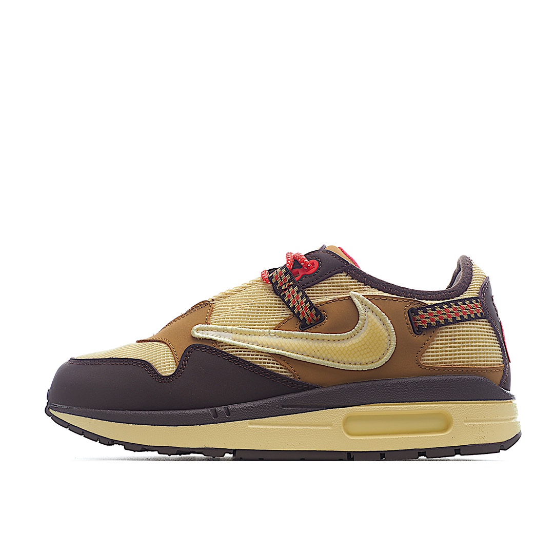 H5 「联名倒钩」再度重磅联乘当红说唱歌手·特拉维斯·斯科特Travis Scott x Air Max 1″Cactus Jack”⁠⁠改版款低帮复古百搭休闲运动慢跑鞋“深棕麦黄米倒钩”DO9392- H0 Travis Scott x Air Max 1 “Cactus Jack” 鞋款采用棕色及乳白色打造鞋面，在鞋款前后部分皆包裹有咖啡色护边。鞋侧的 Swoosh 依旧进行了倒置处理，也是 Travis Scott 的标志性设计。鞋款后跟处点缀有三角形 Logo，鞋底部分采用黄色搭配深色外底打造。鞋舌、鞋跟均有彰显联名身份的图案装点，材质上则是尼龙网面、磨砂皮革等组合而成，质感、细节均有着不错的表现。
