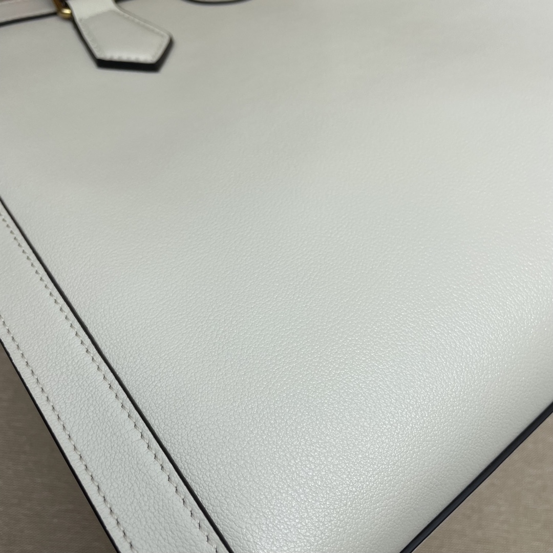 GUCCI古驰Diana竹节中号托特包655658