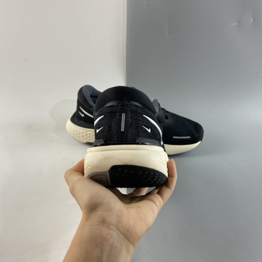 P220   NIKE React Infinity Run Flyknit  全新跑步鞋系列跑步鞋 CT2228-001