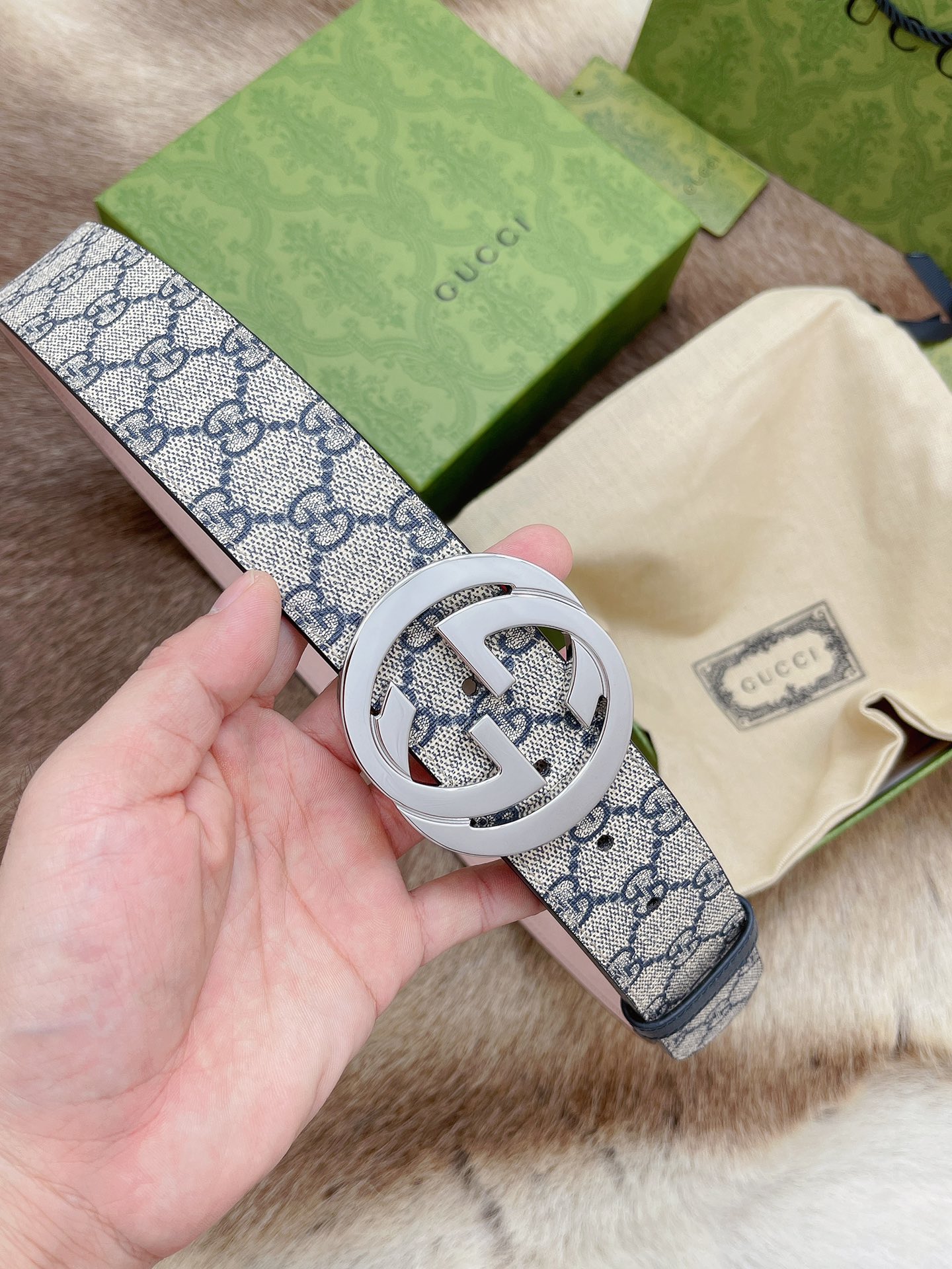 Gucci 代购 级G ucci 双G 货 正版开模 贸易公司货出口意大利 百分百 意大利皮压花 进口 底皮 真空电镀五金 纯手工订制 高端商务休闲款 4