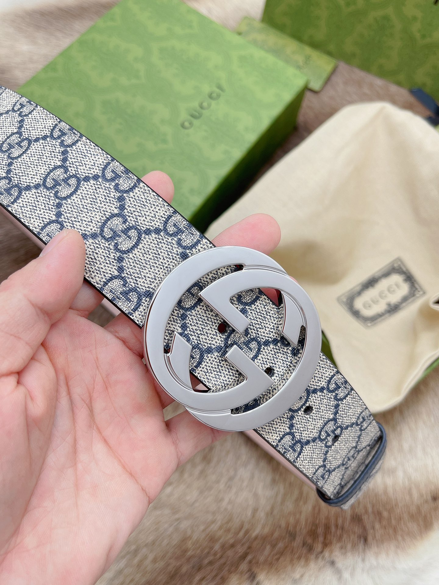 Gucci 代购 级G ucci 双G 货 正版开模 贸易公司货出口意大利 百分百 意大利皮压花 进口 底皮 真空电镀五金 纯手工订制 高端商务休闲款 4