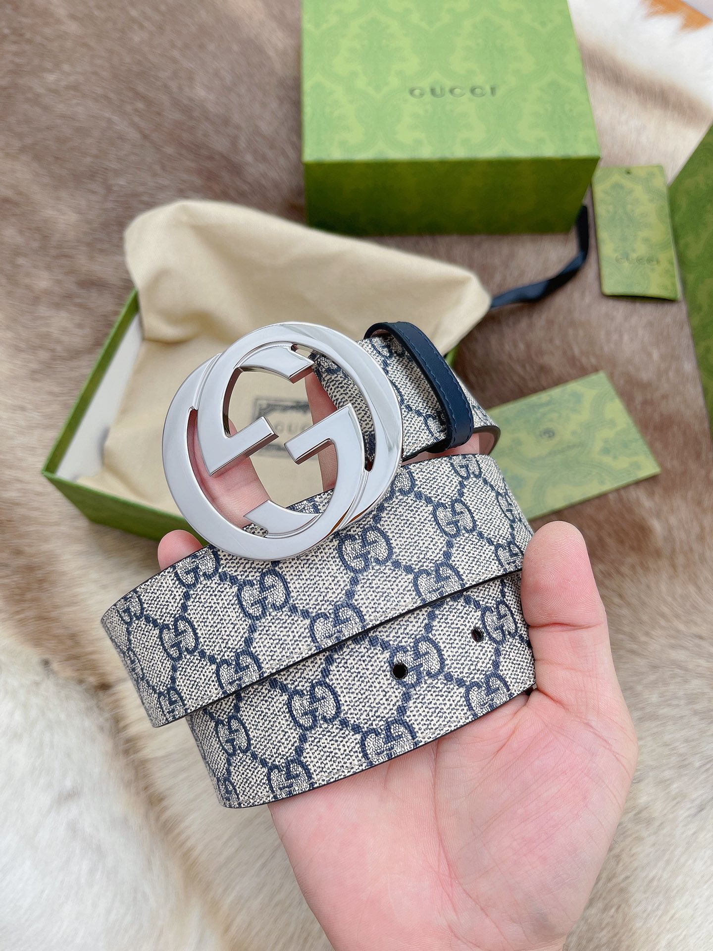 Gucci 代购 级G ucci 双G 货 正版开模 贸易公司货出口意大利 百分百 意大利皮压花 进口 底皮 真空电镀五金 纯手工订制 高端商务休闲款 4