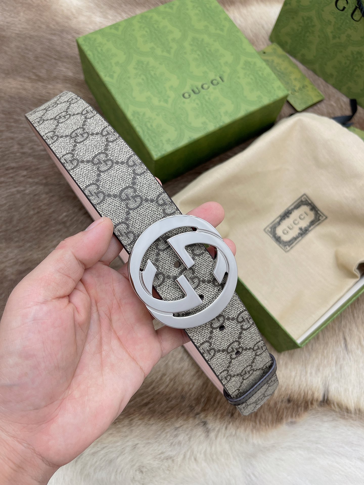 Gucci 代购 级G ucci 双G 货 正版开模 贸易公司货出口意大利 百分百 意大利皮压花 进口 底皮 真空电镀五金 纯手工订制 高端商务休闲款 4