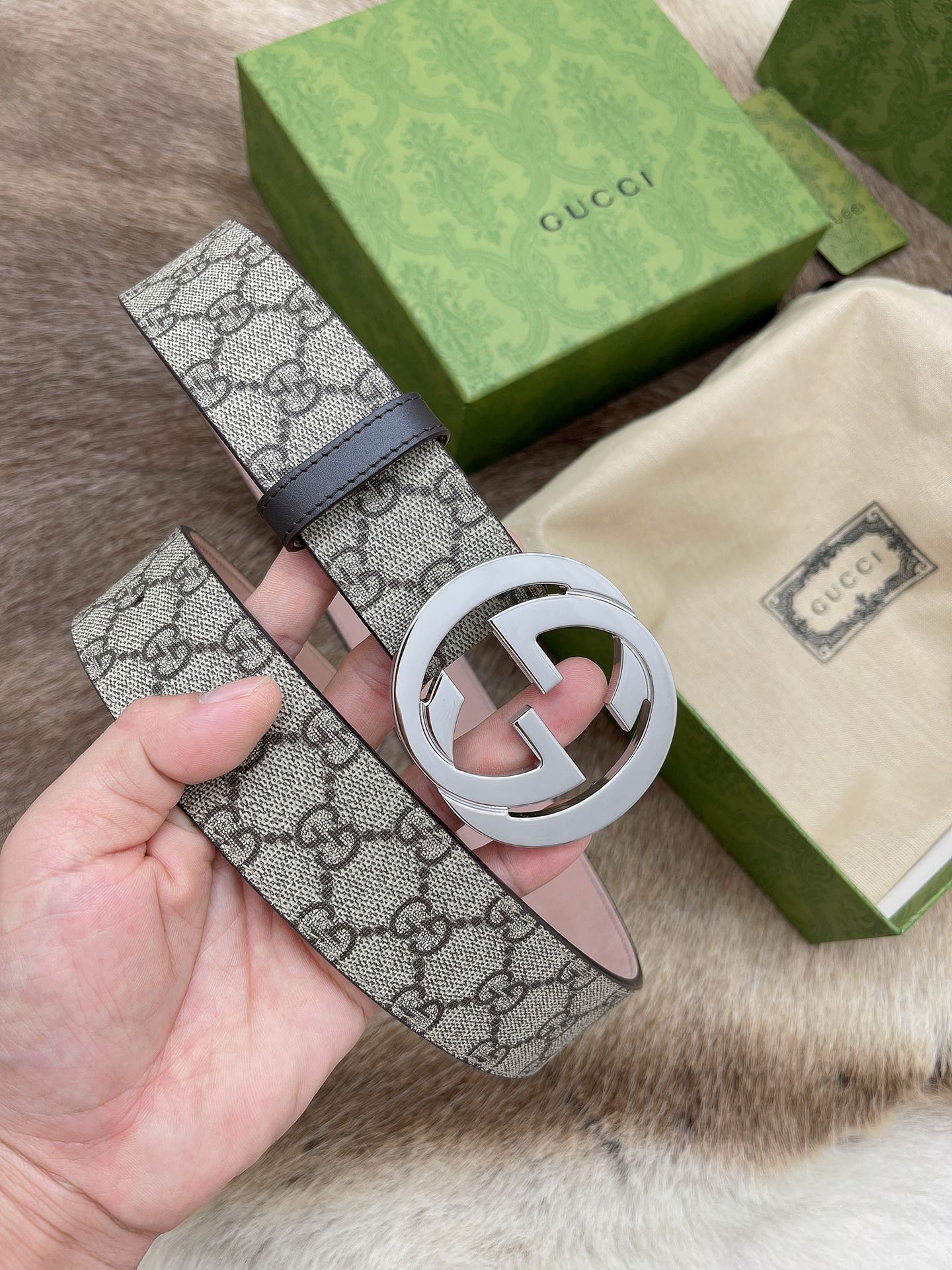 Gucci 代购 级G ucci 双G 货 正版开模 贸易公司货出口意大利 百分百 意大利皮压花 进口 底皮 真空电镀五金 纯手工订制 高端商务休闲款 4