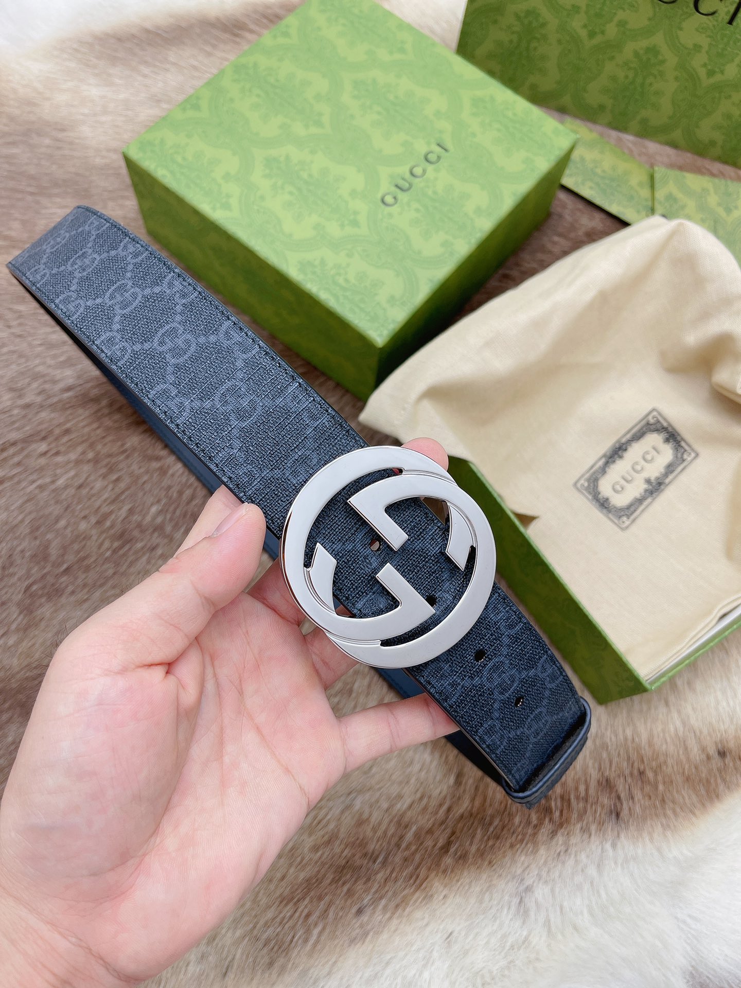 Gucci 代购 级G ucci 双G 货 正版开模 贸易公司货出口意大利 百分百 意大利皮压花 进口 底皮 真空电镀五金 纯手工订制 高端商务休闲款 4
