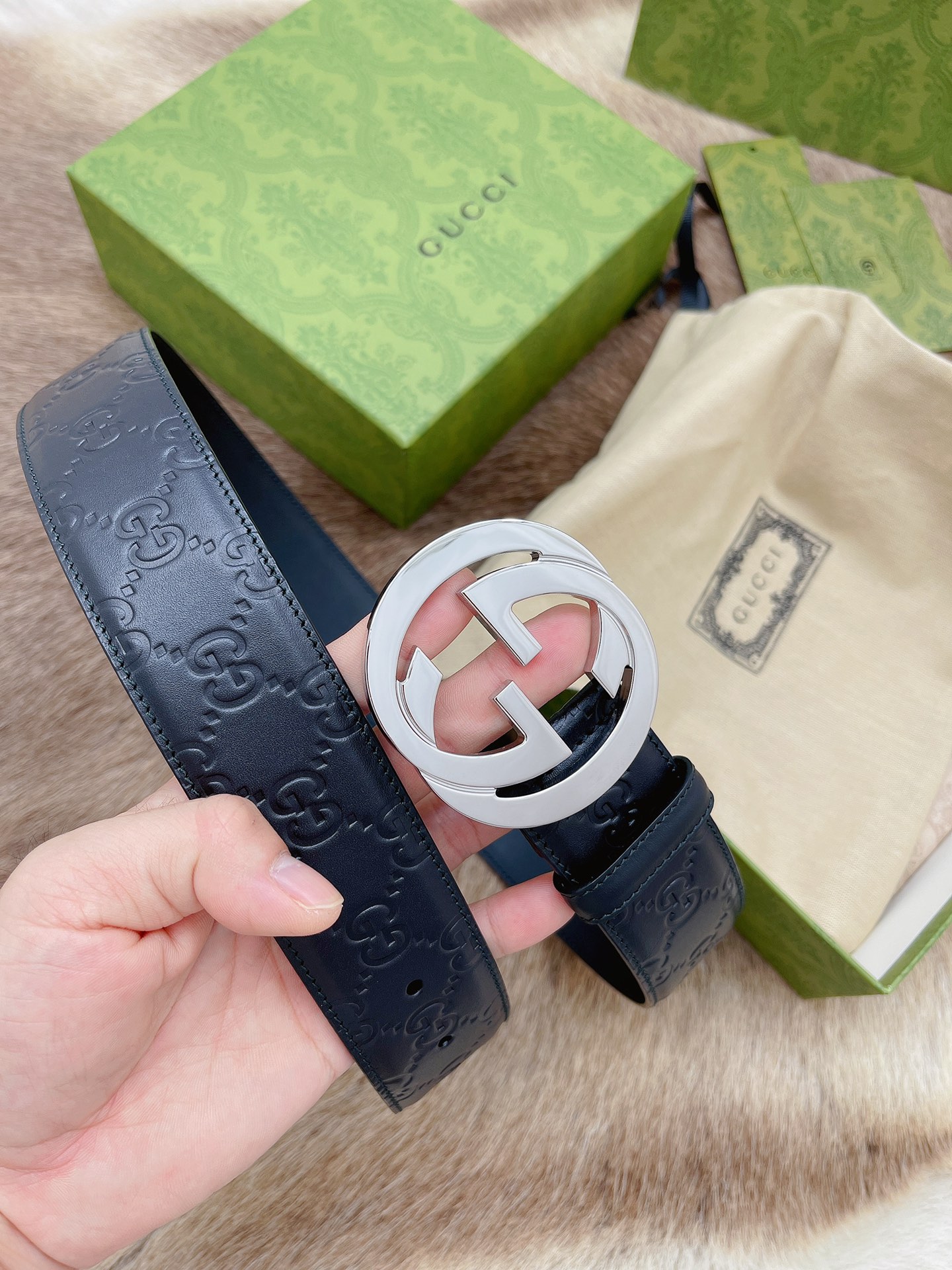 Gucci 代购 级G ucci 双G 货 正版开模 贸易公司货出口意大利 百分百 意大利皮压花 进口 底皮 真空电镀五金 纯手工订制 高端商务休闲款 4