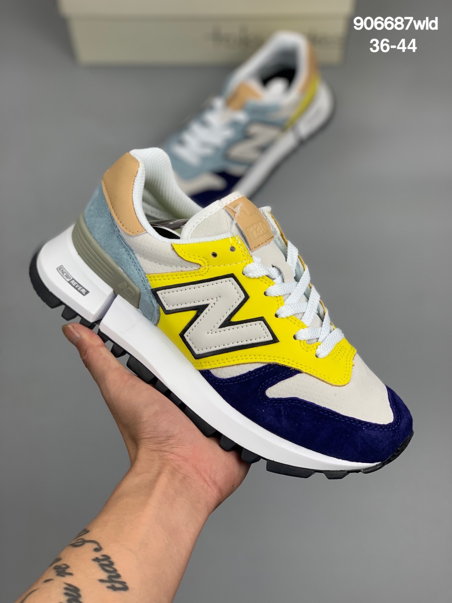 
新百伦New Balance WS1300 复古休闲慢跑鞋 采用原厂材料和胶水 猪八戈网面 透气舒适 复古耐磨休闲百搭跑步鞋 个性断掌运动鞋 织物材质 全套模具 纯原装皮料切割 质感无敌王 货号：MS1300WJ  尺码：36-44
编码:906687wld