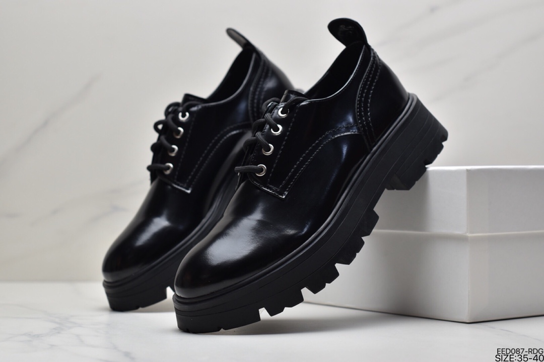 370 Alexander McQueen 2021麦昆秋季系列2021最新麦昆主