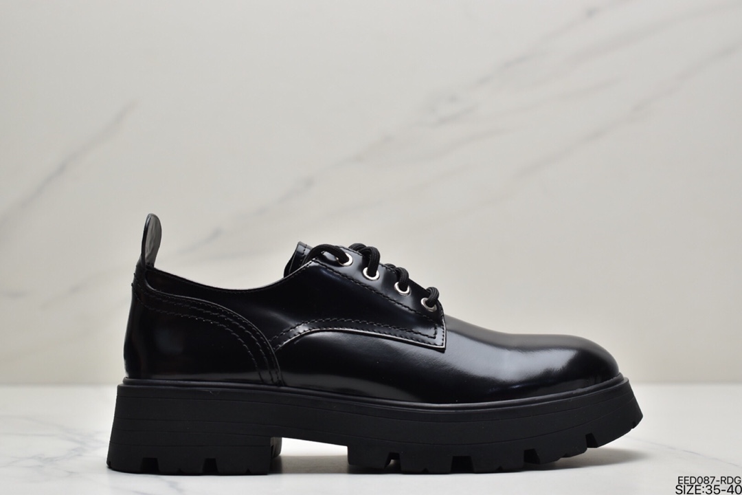 370 Alexander McQueen 2021麦昆秋季系列2021最新麦昆主