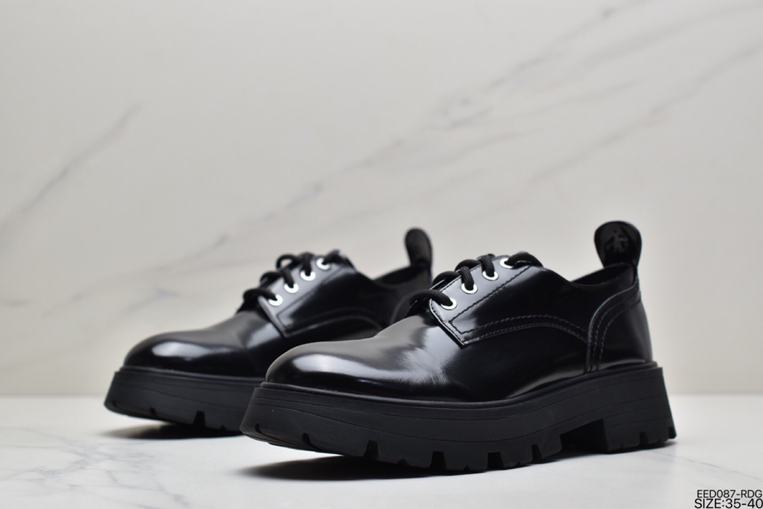 370 Alexander McQueen 2021麦昆秋季系列2021最新麦昆主