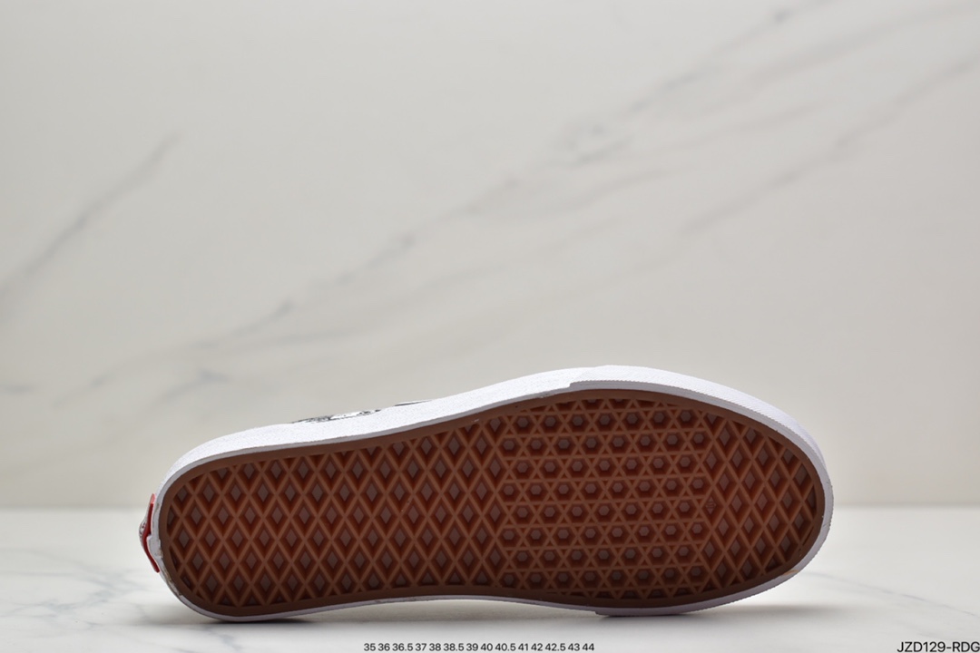 140 万斯Vans Authentic 经典安娜海姆 4孔低帮硫化滑板鞋休闲板鞋