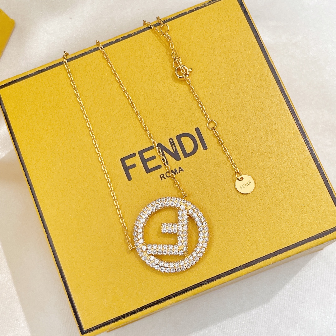 Fendi Gioielleria Collane & Ciondoli