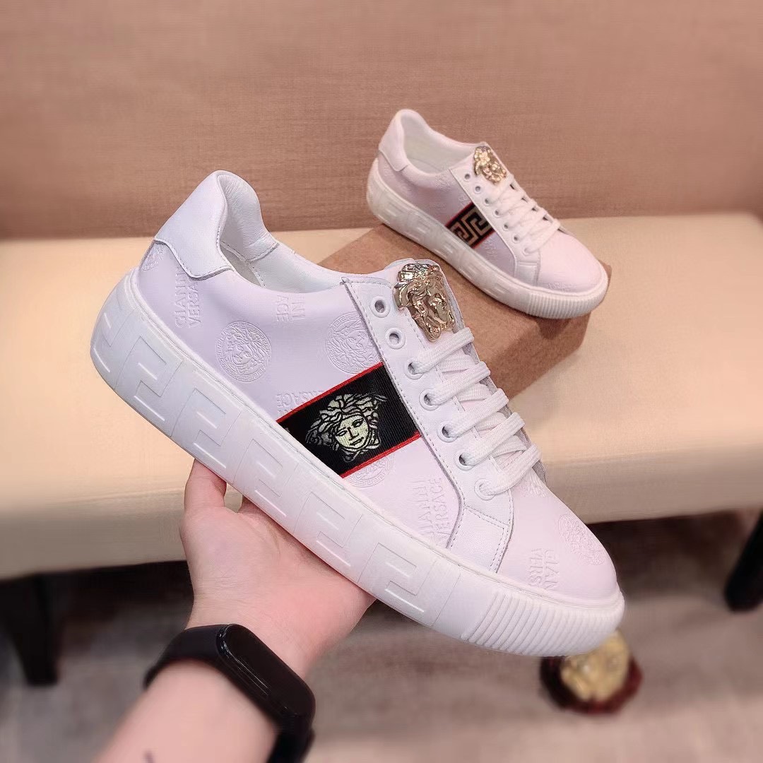 New Plant Price: Original Vans with Special Features for Sale at Discount. - 图片 7