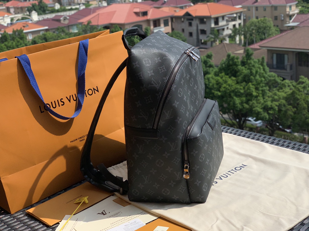 🌼 m43186尺寸37-40-20㎝ 推爆这款李佳琦同款——DISCOVERY 背包！国外渠道！原厂原