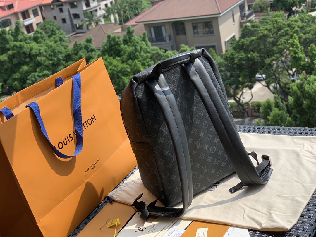 🌼 m43186尺寸37-40-20㎝ 推爆这款李佳琦同款——DISCOVERY 背包！国外渠道！原厂原