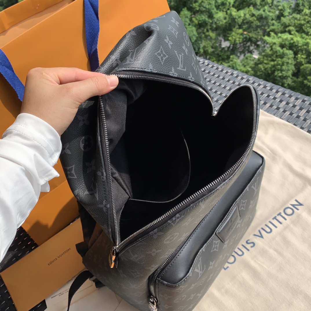 🌼 m43186尺寸37-40-20㎝ 推爆这款李佳琦同款——DISCOVERY 背包！国外渠道！原厂原