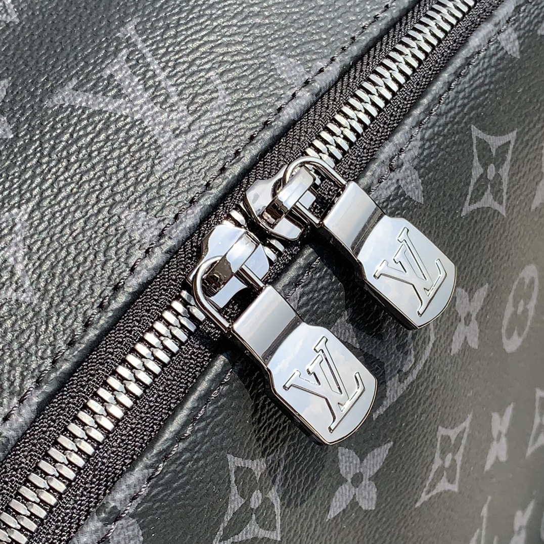 🌼 m43186尺寸37-40-20㎝ 推爆这款李佳琦同款——DISCOVERY 背包！国外渠道！原厂原