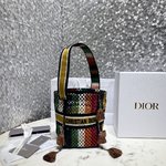 Where can you buy a replica
 Dior New
 Bucket Bags Embroidery Fashion