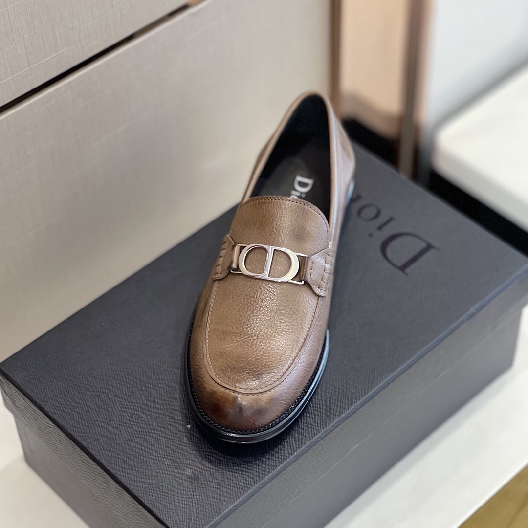 Dior Style Leather Men's Shoes style reference detail image 8 from source 782348