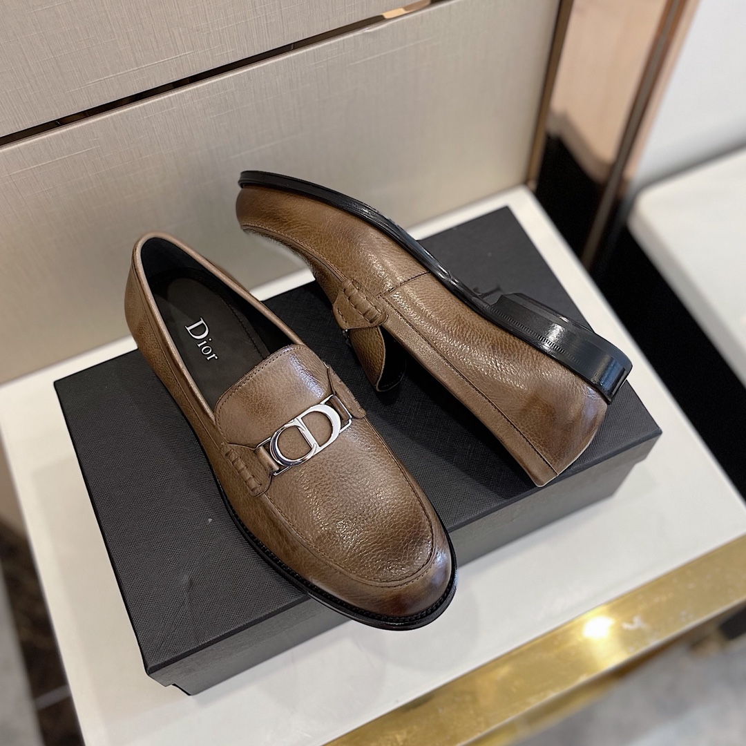 Dior Style Leather Men's Shoes style reference detail image 7 from source 782348