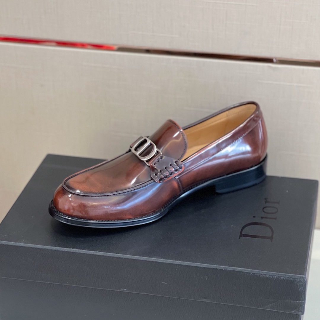 Dior Style Leather Men's Shoes style reference detail image 8 from source 782351