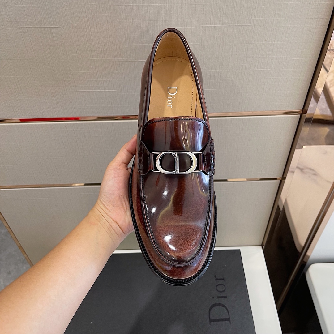 Dior Style Leather Men's Shoes style reference detail image 4 from source 782351
