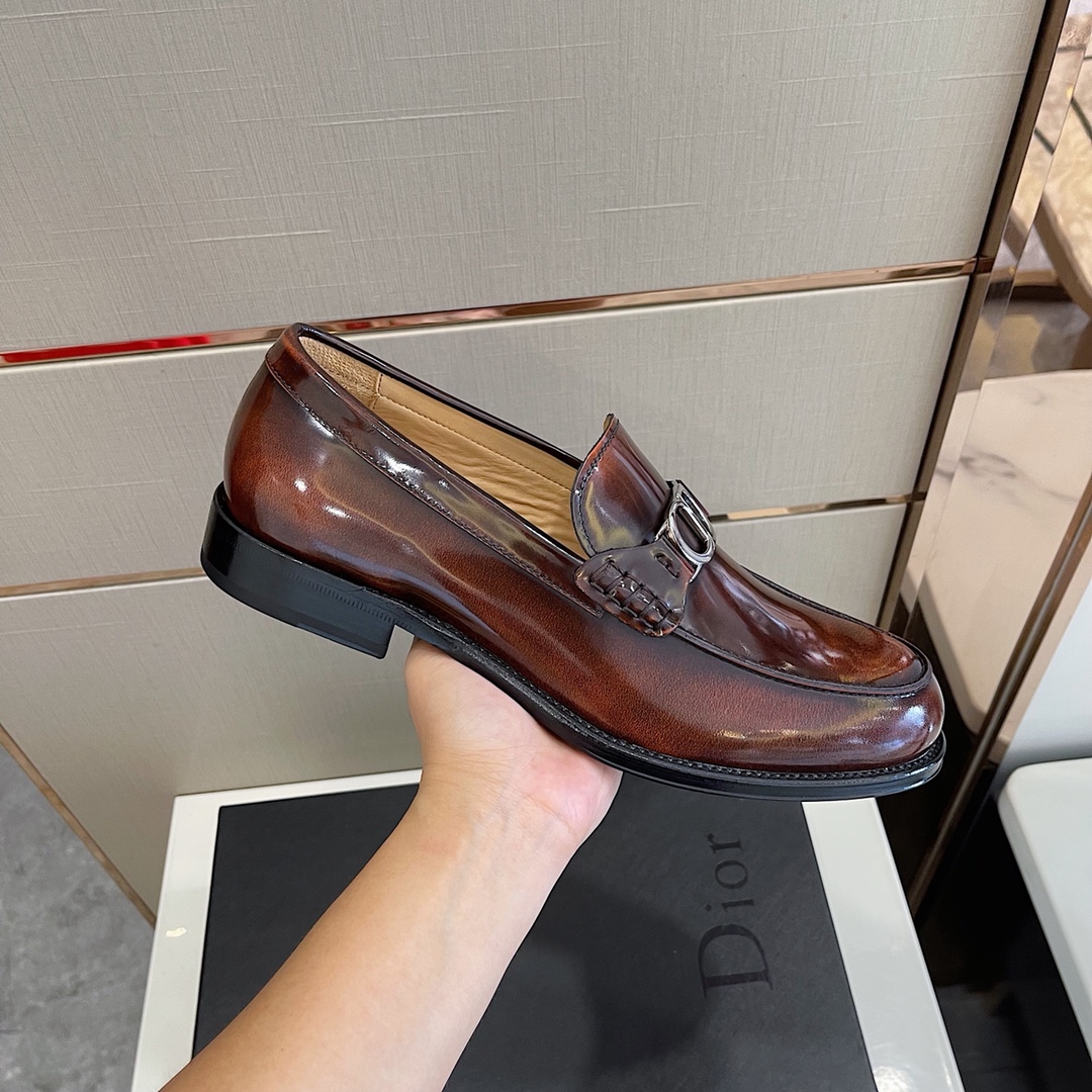 Dior Style Leather Men's Shoes style reference detail image 5 from source 782351