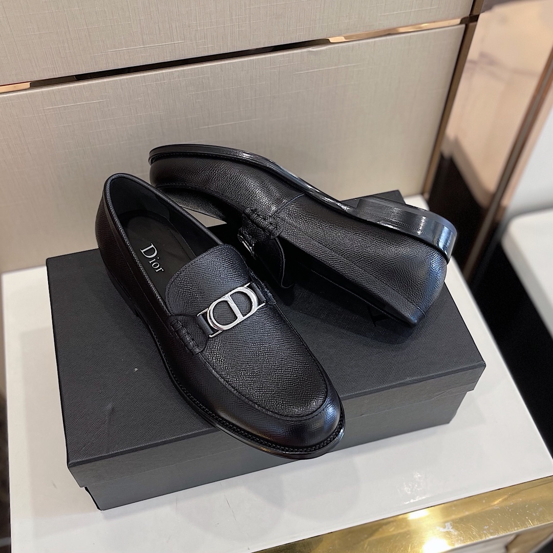 Dior Style Leather Men's Shoes style reference detail image 7 from source 782357