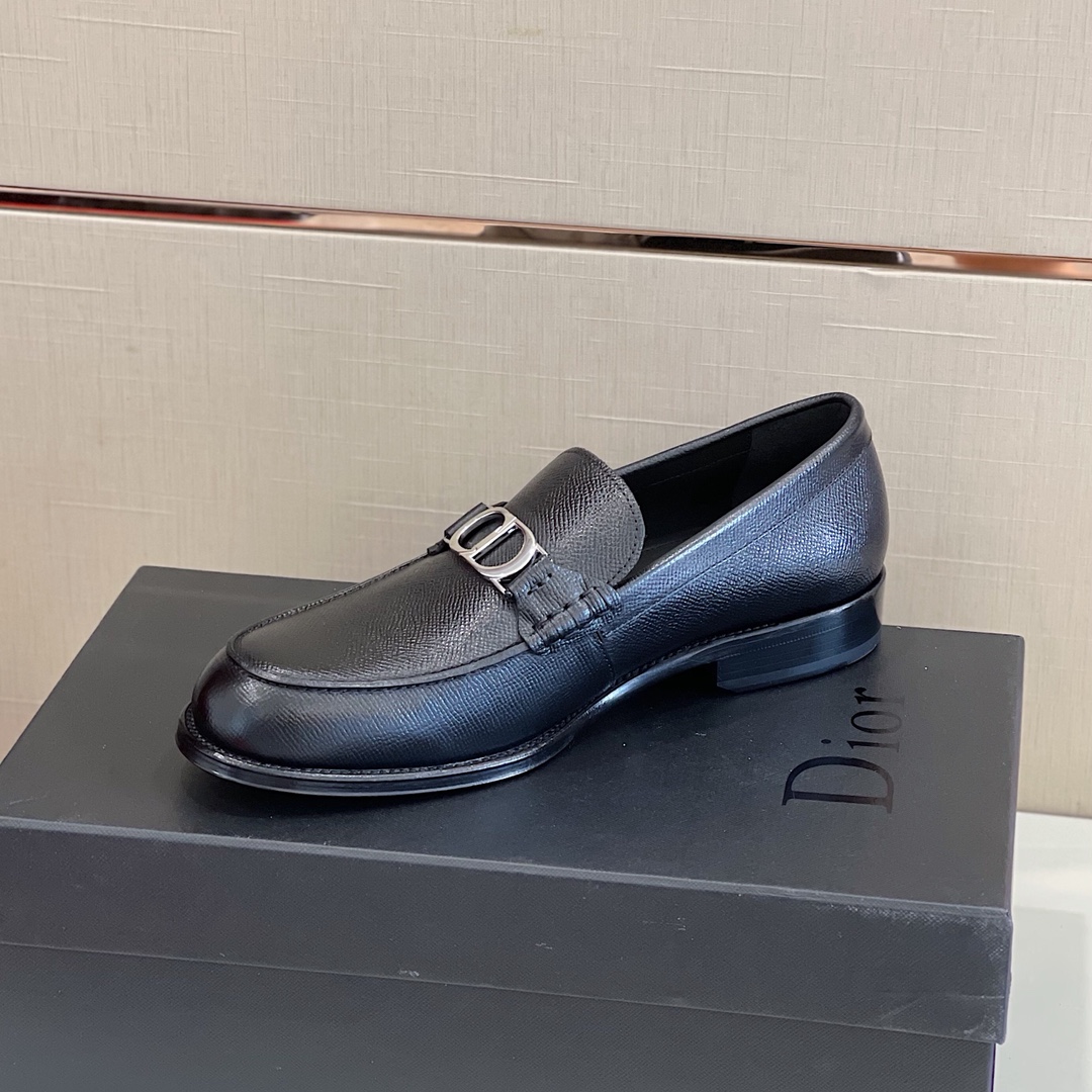 Dior Style Leather Men's Shoes style reference detail image 8 from source 782357
