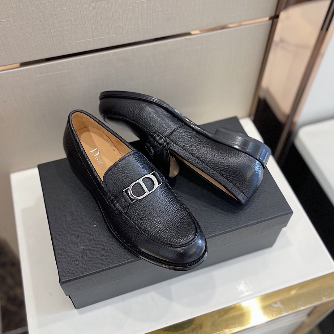 Dior Style Leather Men's Shoes style reference detail image 7 from source 782343