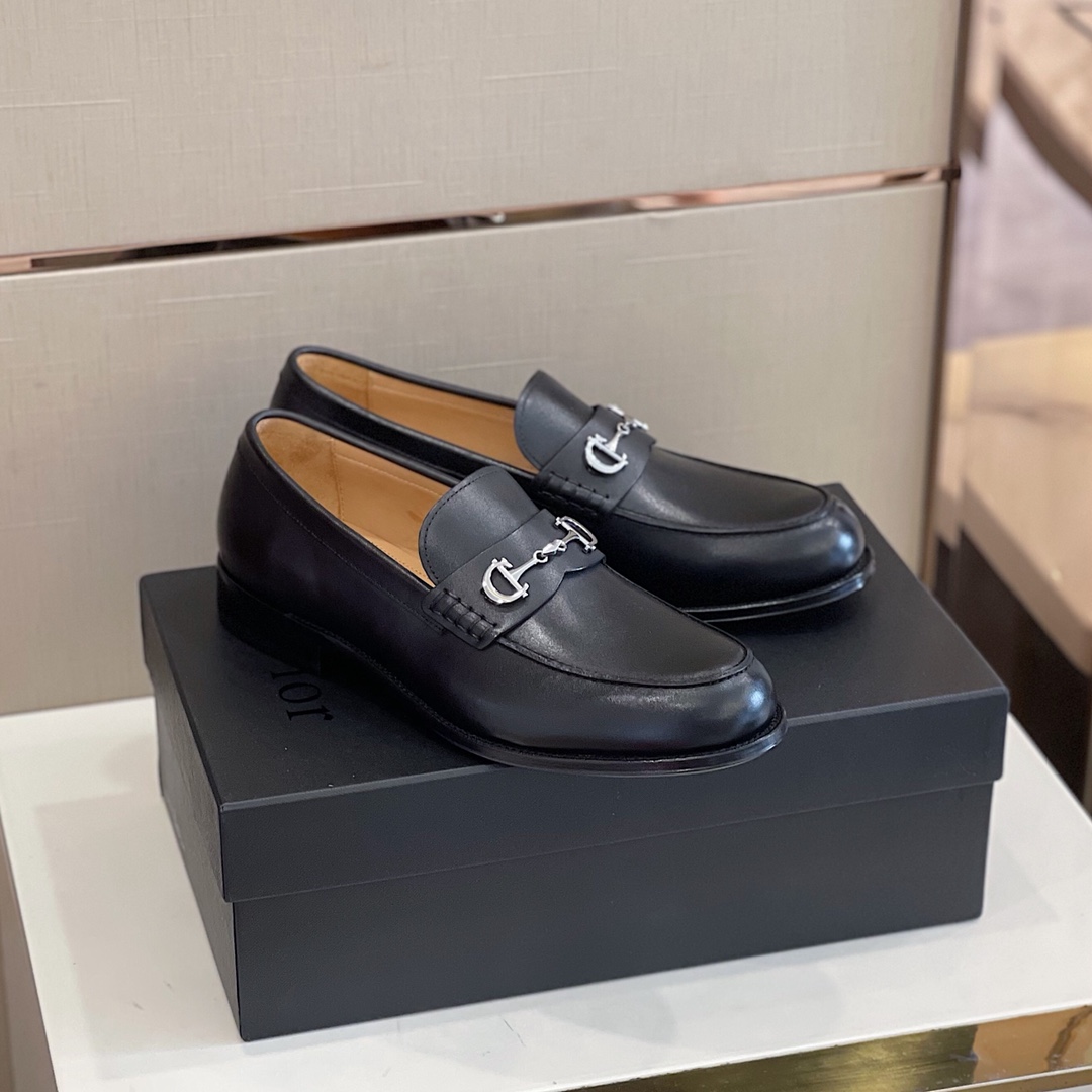 Dior Style Leather Men's Shoes style reference detail image 3 from source 782361