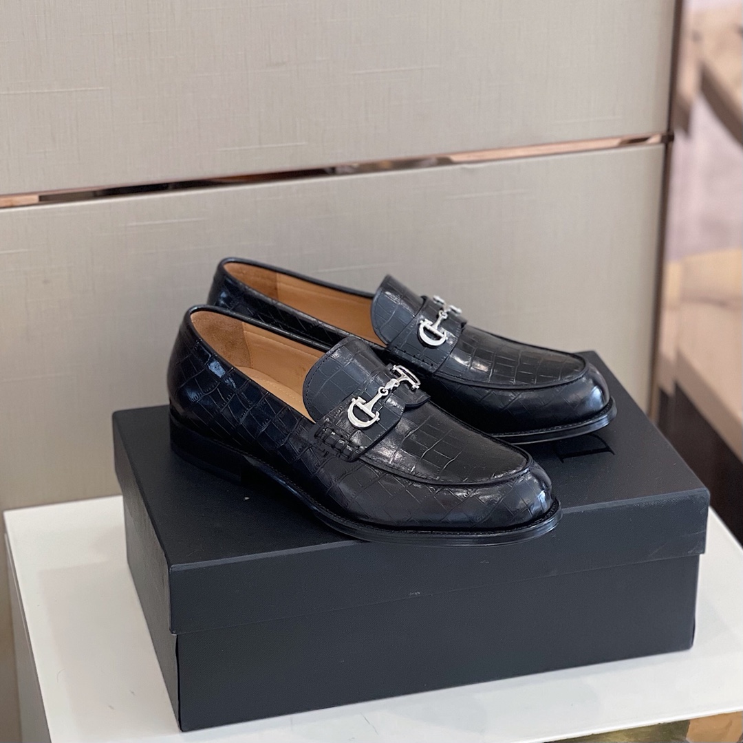 Dior Style Leather Men's Shoes style reference detail image 3 from source 782356