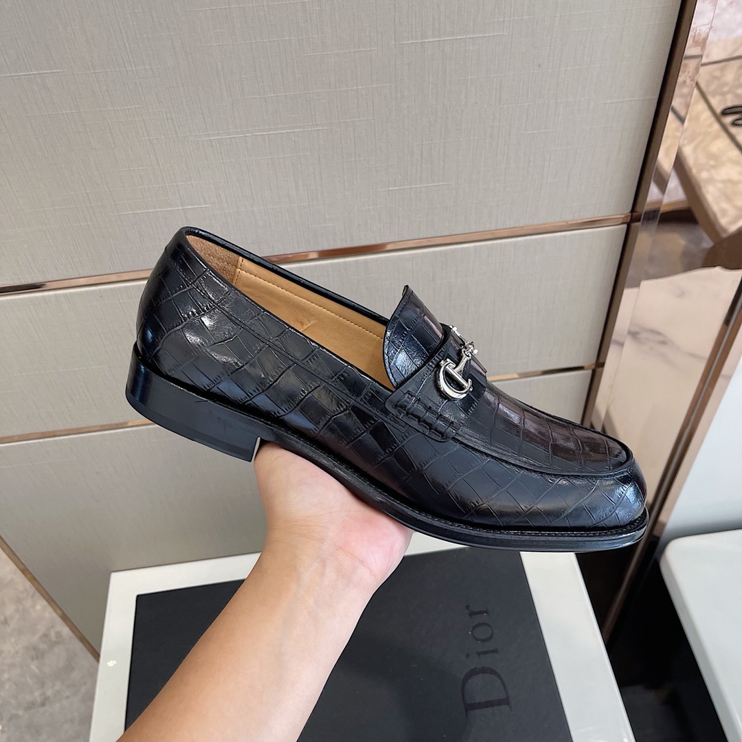 Dior Style Leather Men's Shoes style reference detail image 5 from source 782356