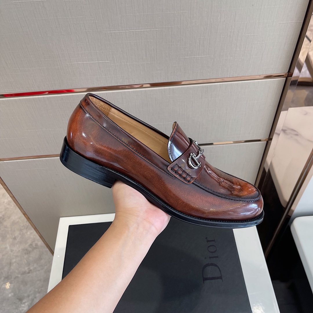 Dior Style Leather Men's Shoes style reference detail image 5 from source 782355