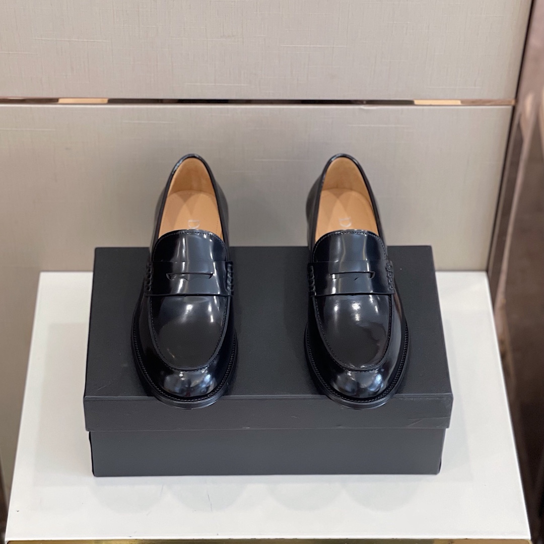 Dior Style Leather Men's Shoes Lookbook Reference image 1