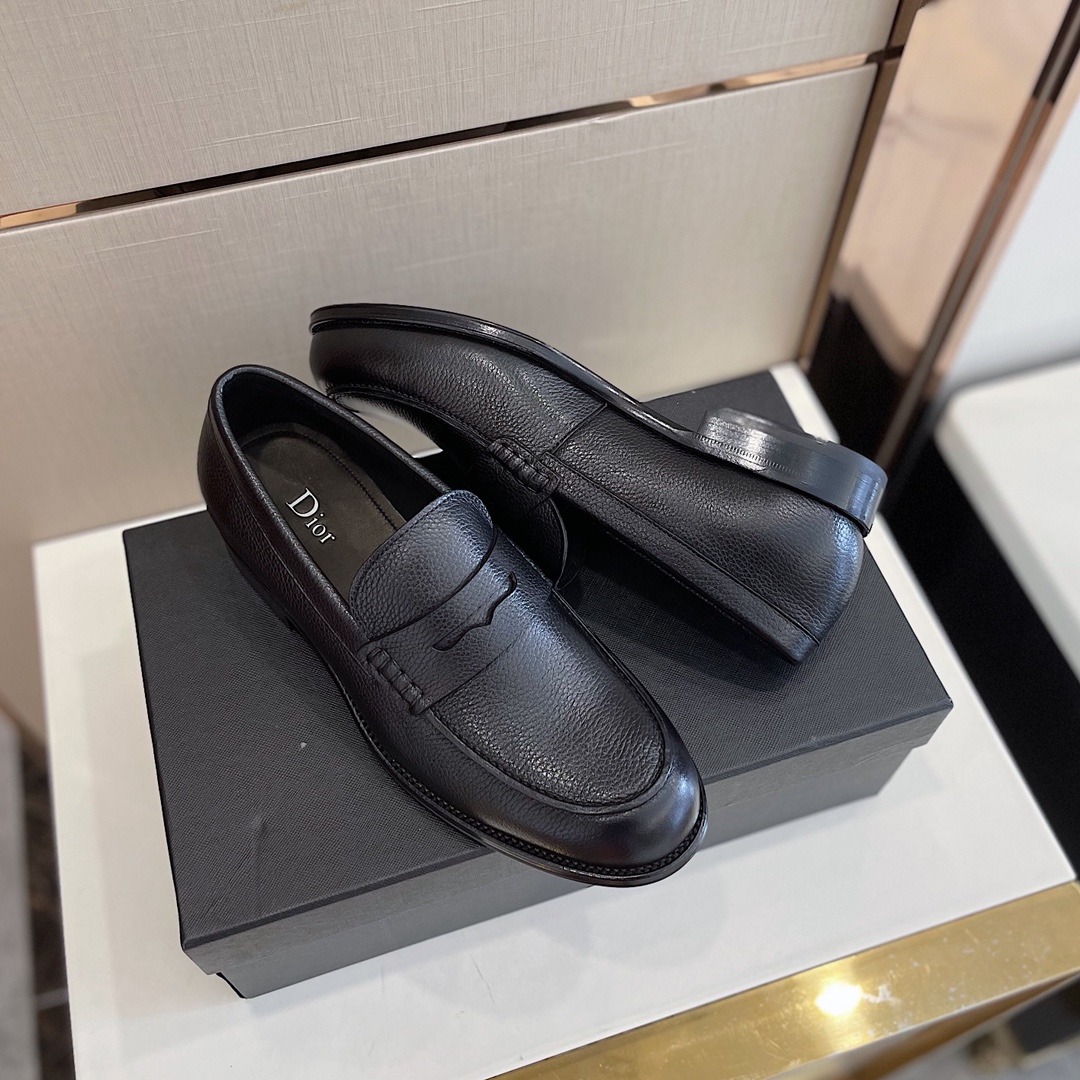 Dior Style Leather Men's Shoes style reference detail image 7 from source 782364