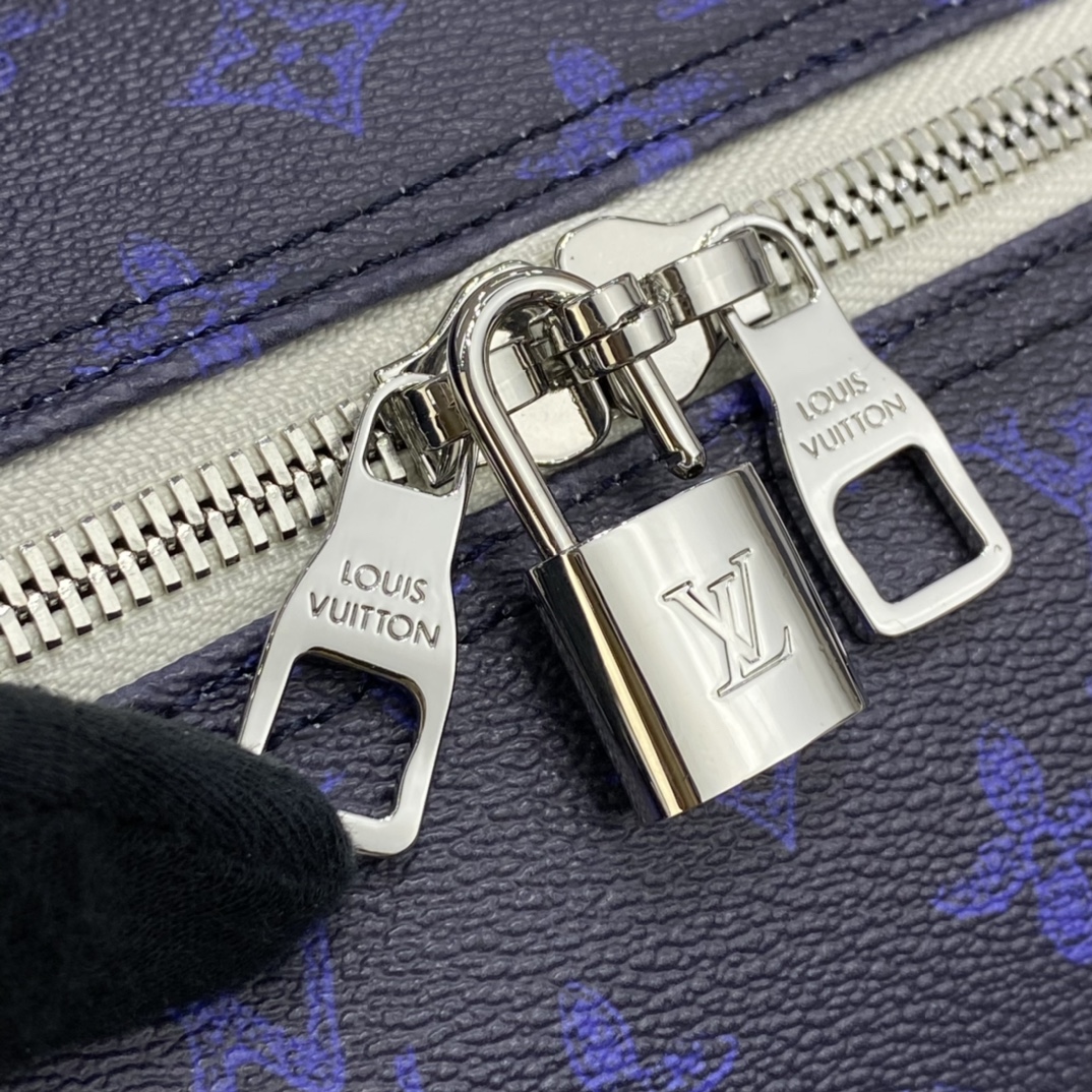 Louis Vuitton LV Keepall Travel Bags Blue Monogram Canvas Fall/Winter Collection Everyday M45874