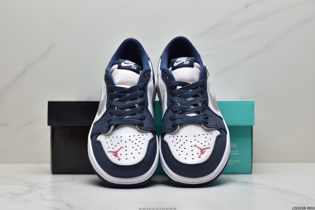 180 Nike SB x Air Jordan 1 Low 北卡蓝 低帮休闲运动板鞋 CJ7891-400