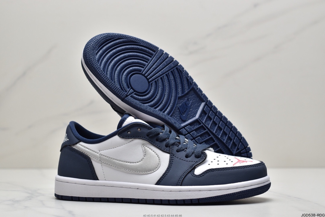 180 Nike SB x Air Jordan 1 Low 北卡蓝 低帮休闲运动板鞋 CJ7891-400