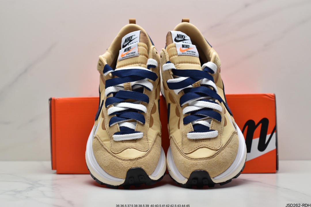 200 Sacai X NIKe regasus vaporrly SP 华夫三代3.0走秀 DD1875-200