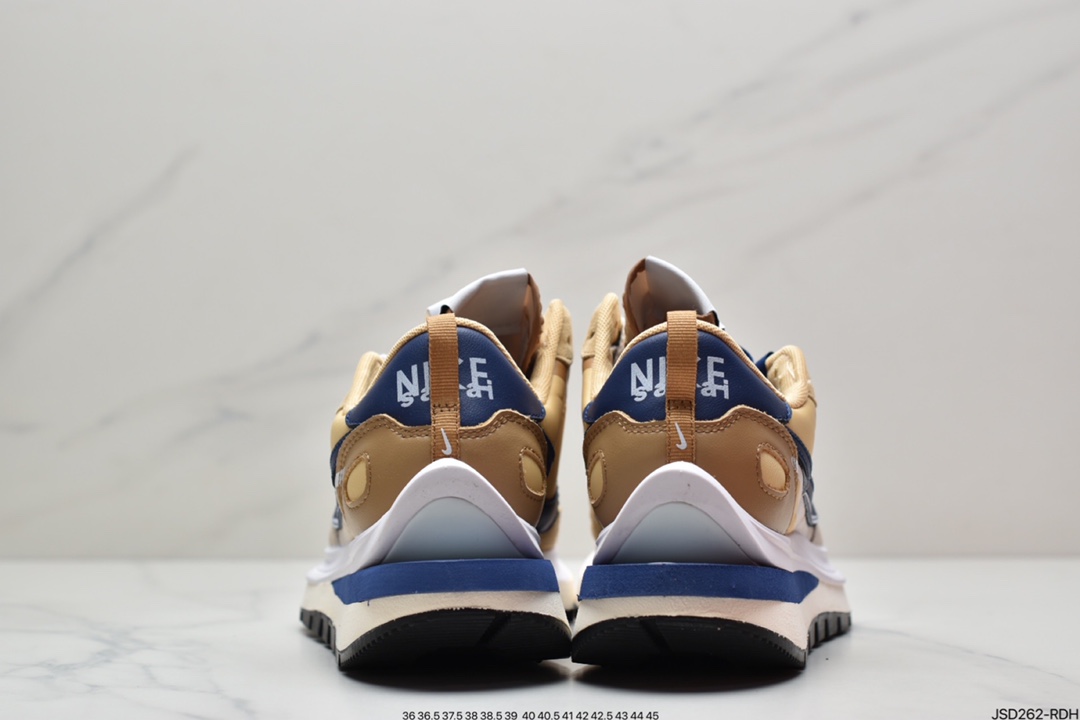 200 Sacai X NIKe regasus vaporrly SP 华夫三代3.0走秀 DD1875-200