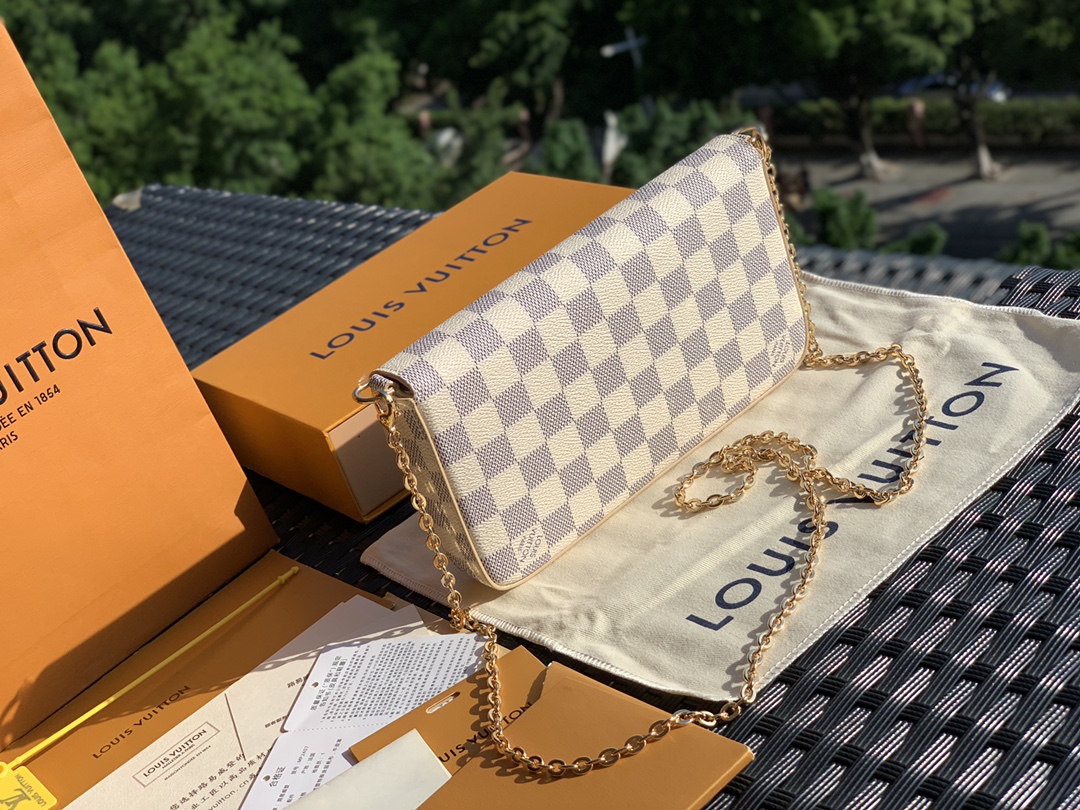 非市场普通货 进口皮料半钢五金 m63106尺寸21 x 12 x 3 cm POCHETTE FÉLI