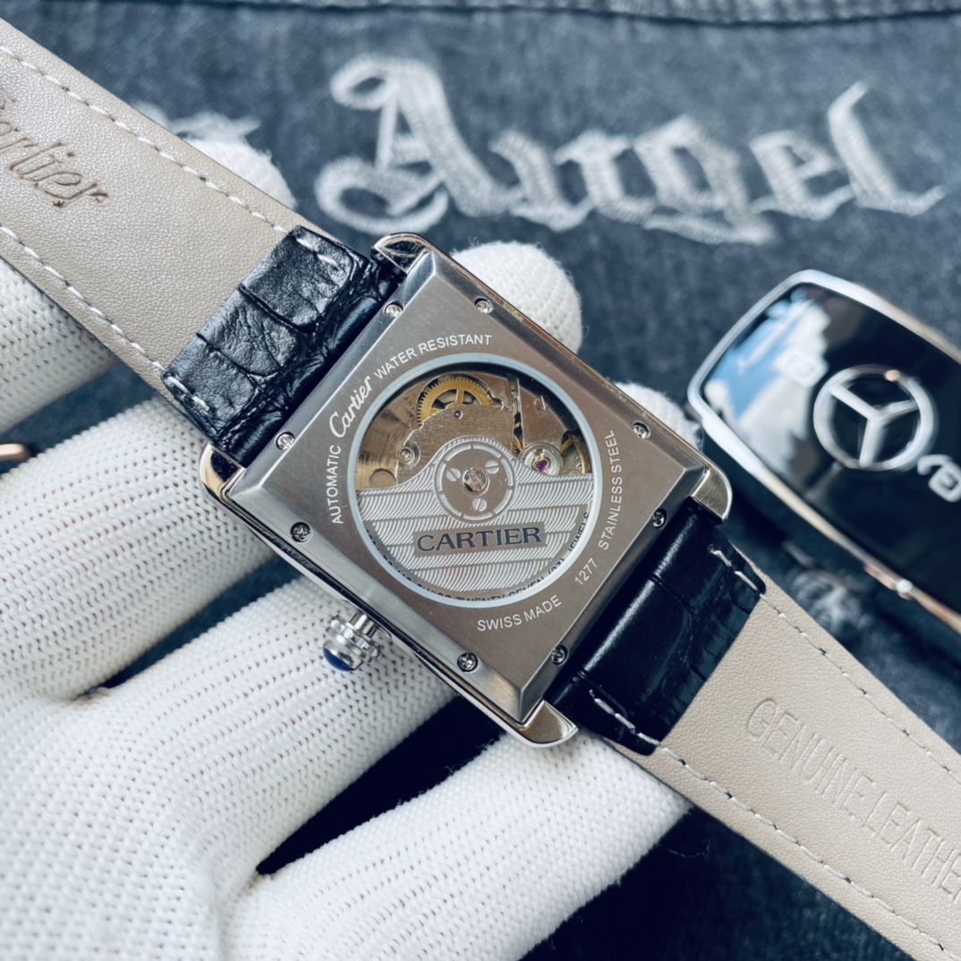 Cartier タンク男款 高級316ステンレス製腕時計